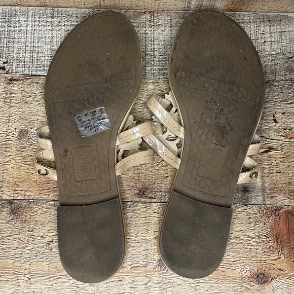 Circus by Sam Edelman Cherri Medallion Thong Sandals Tan Patent Leather Size 9 - Picture 9 of 10